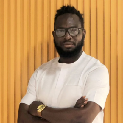 PASSPORT FOR MR SMITH AKINOLA SAMUEL